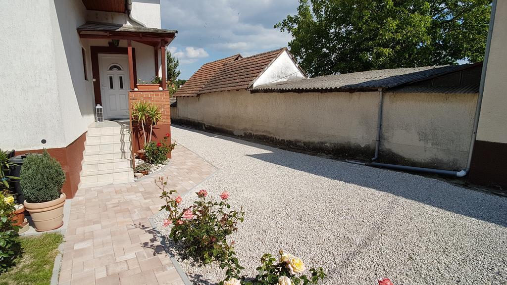 Villa Nora Hévíz المظهر الخارجي الصورة