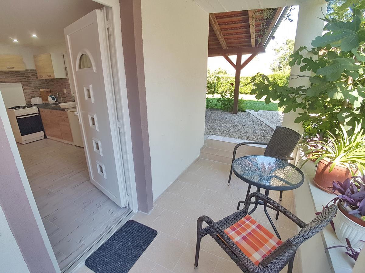 Villa Nora Hévíz المظهر الخارجي الصورة