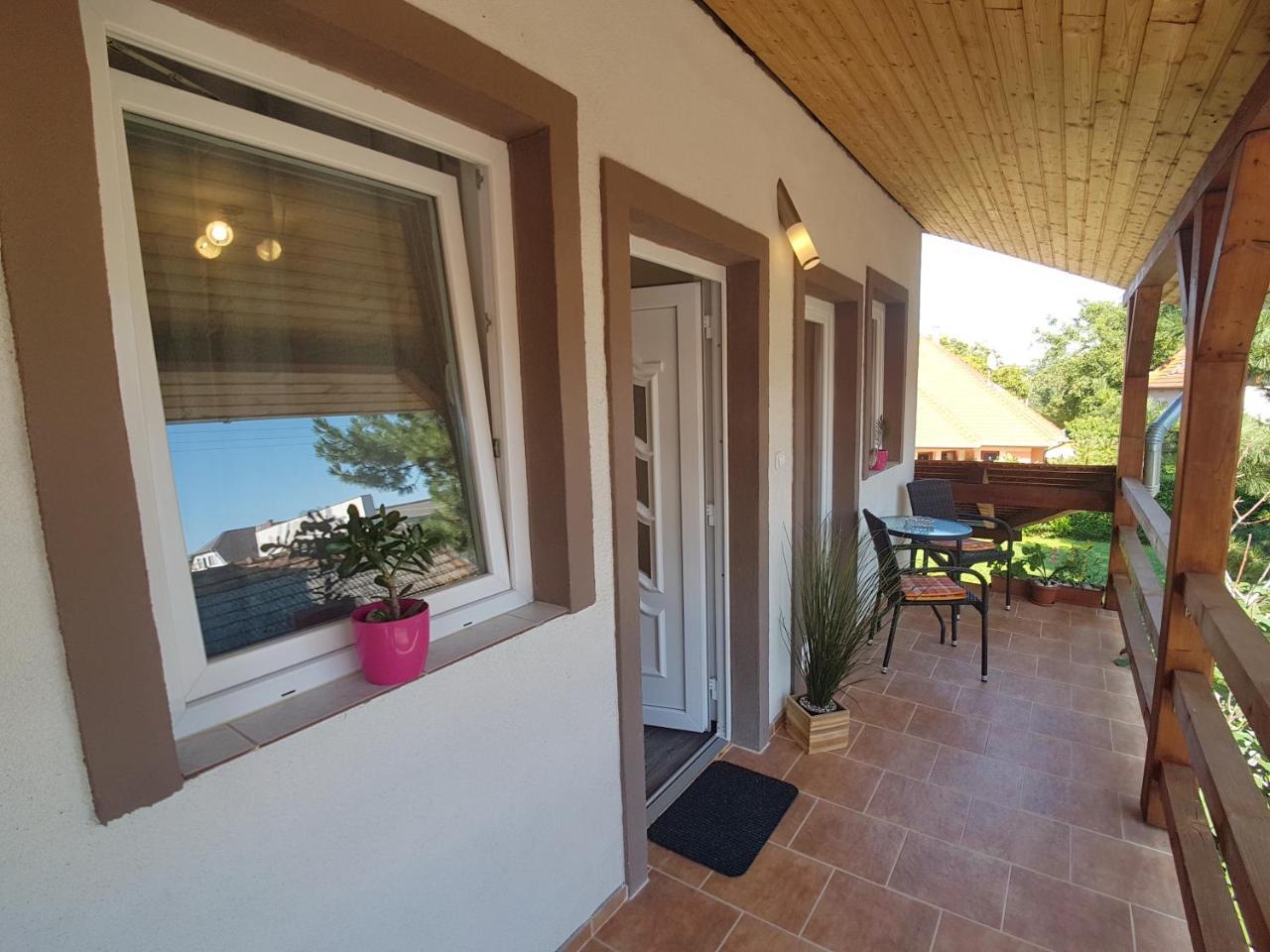Villa Nora Hévíz المظهر الخارجي الصورة